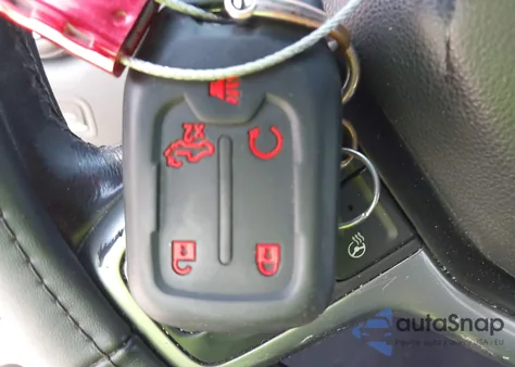 2019 Chevrolet Silverado C1500 Lt z USA, uszkodzony, nr VIN 1GCPWCED8KZ211259